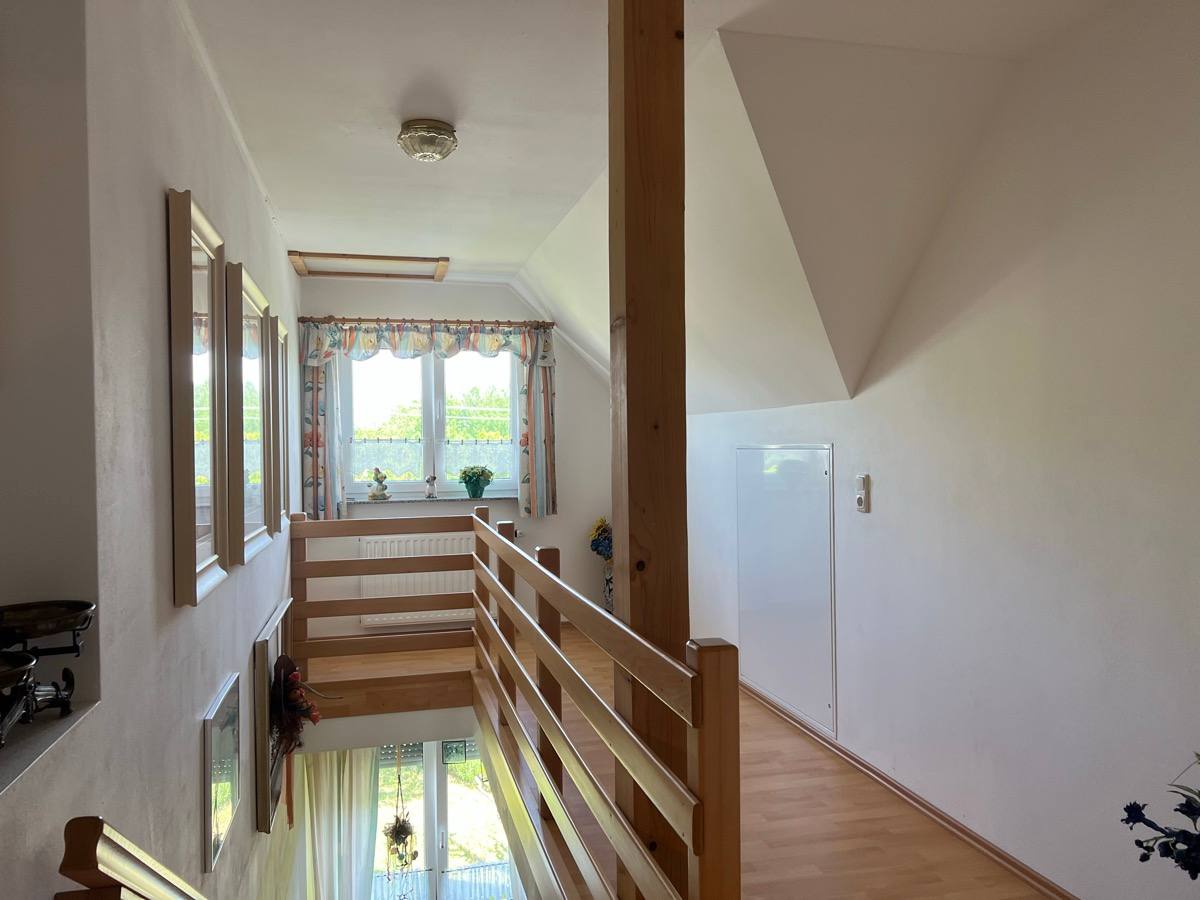 Repräsentatives Generationshaus nahe der österreichischen Grenze – Foto 4