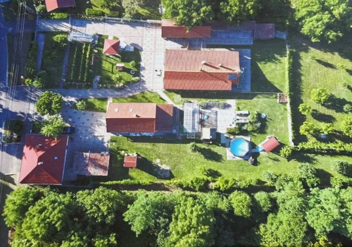 Anwesen mit 4 Häusern in idyllischer Lage — 20 Min. zum Balaton – Foto 5