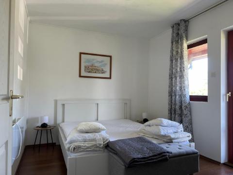 Investment-Ferienhaus mit Solaranlage in Ungarn — 5 Minuten zum Balaton – Schlafzimmer