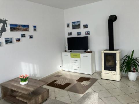 Gepflegtes Einfamilienhaus in Ungarn — attraktive Wohnlage – Foto 2